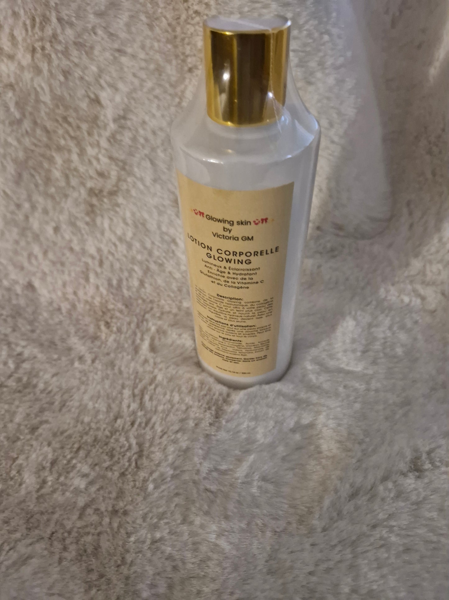 Lait Corporelle GLOWING SKIN by Victoria GM