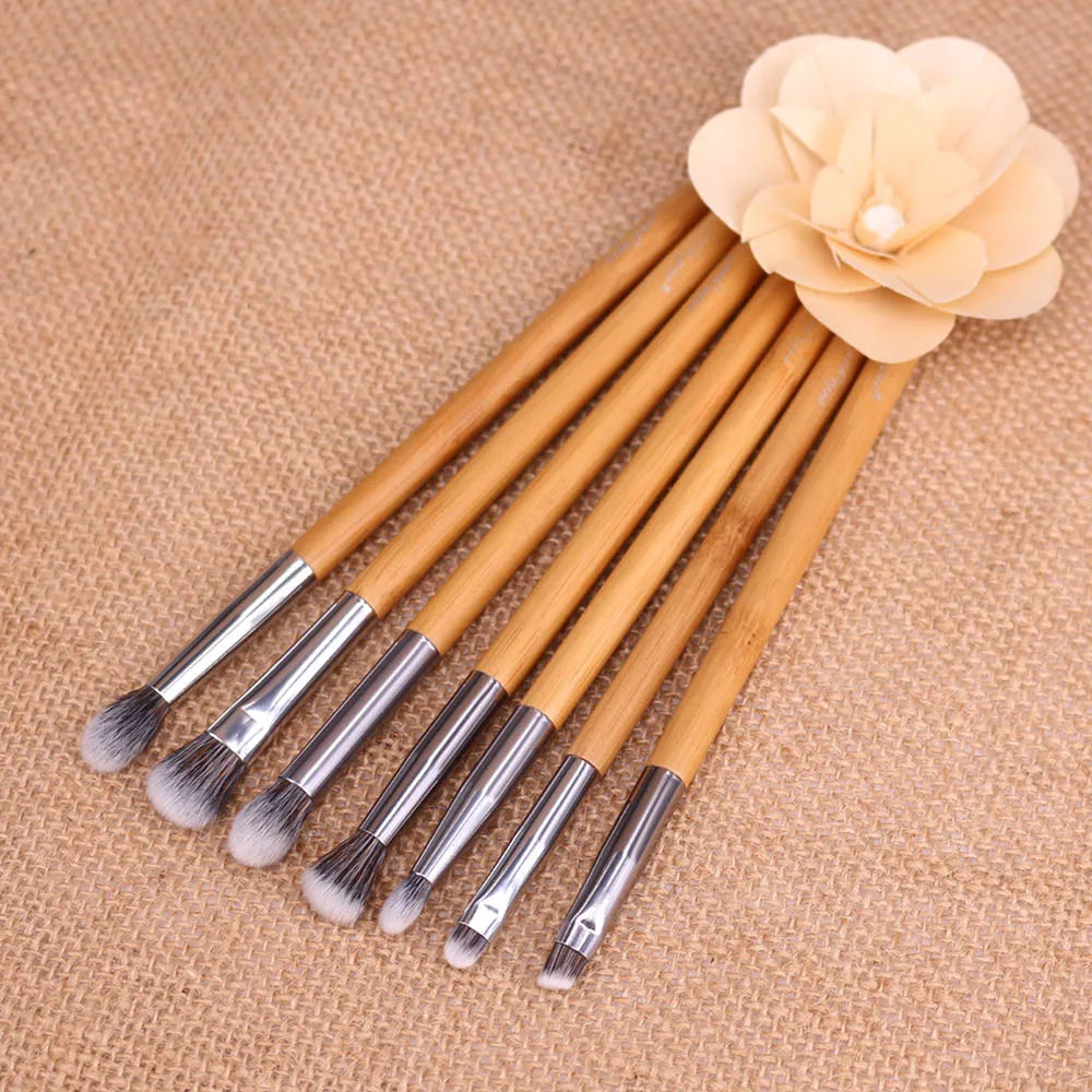 Vela.Yue Premium Makeup Brush Set 7pcs Eyeshadow Smudge Blending Contour Eyeliner Eyebrow Makeup Applicator Tools Kit