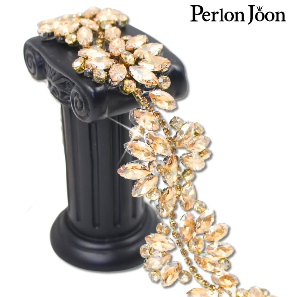 1Yard Hot Fix Cristal Flower Gold Iron On Rhinestone Applique Garment Dresses Bridal Headbands Bag Decoration Accessorie TR170