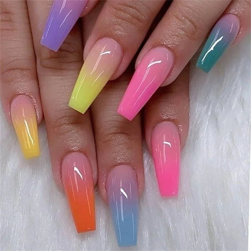 24 pcs/sac Faux Ongles Longs Cercueil Arc-en-ciel Ballerine Couverture Complète Ongles Artificiels Conseils de Manucure Beauté Faux Ongles Manucure Charms