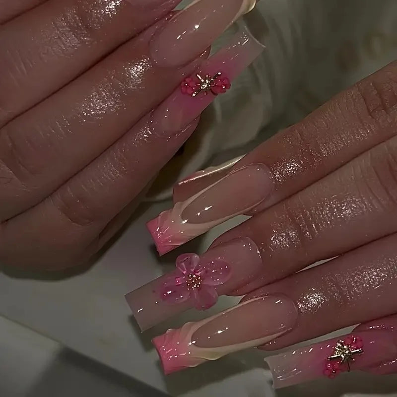 24 faux ongles carrés longs à poser avec imprimé léopard, design français 3D cerise, strass, couvrant entièrement