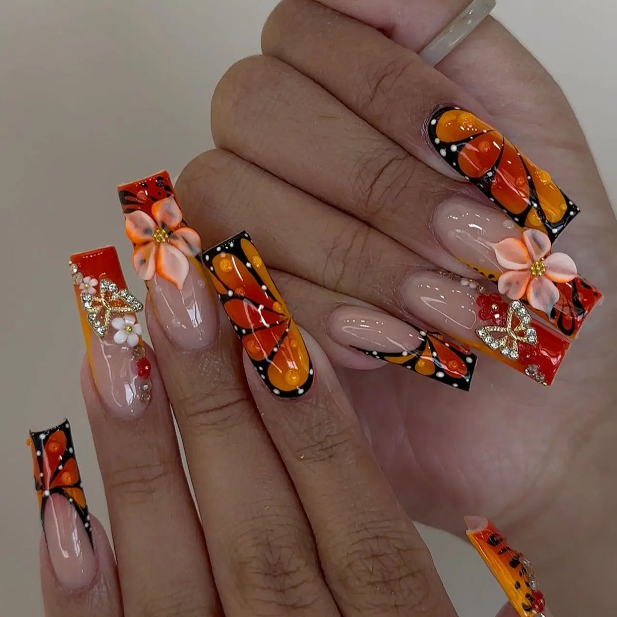 24 faux ongles carrés longs à poser avec imprimé léopard, design français 3D cerise, strass, couvrant entièrement