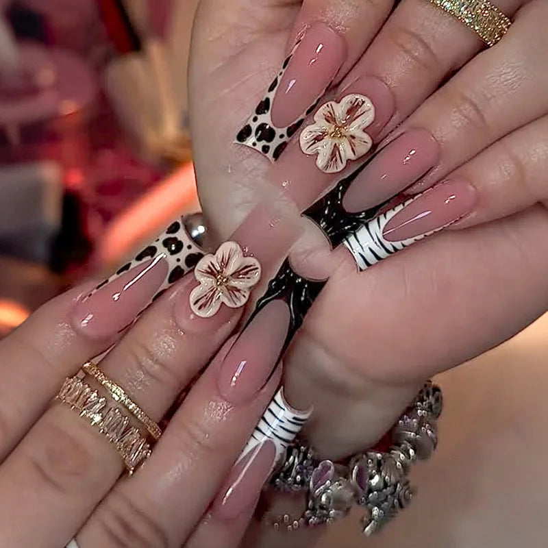 24 faux ongles carrés longs à poser avec imprimé léopard, design français 3D cerise, strass, couvrant entièrement