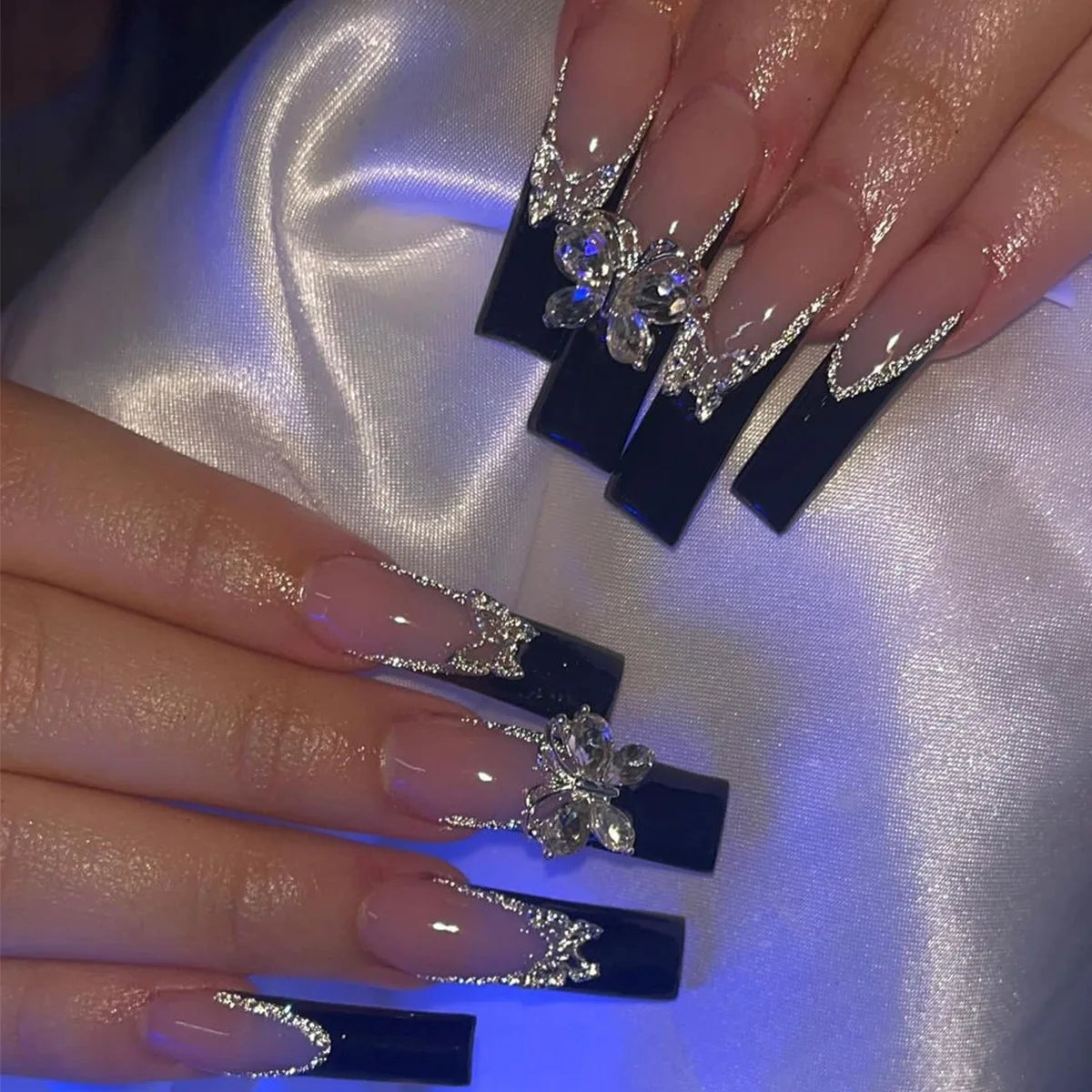 24 faux ongles carrés longs à poser avec imprimé léopard, design français 3D cerise, strass, couvrant entièrement