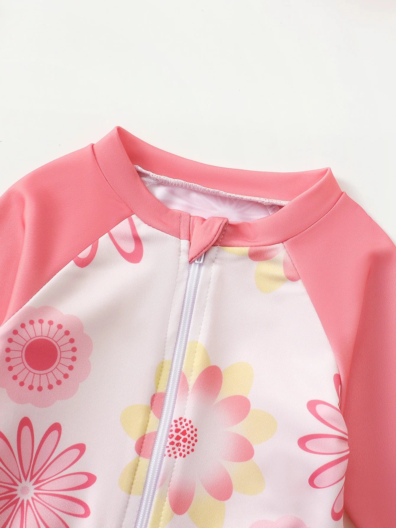 Baby Girl Summer Cute Flower Long Sleeve Onesie Swimsuit with Sun Hat Infant Swimming Suit with UV Protection