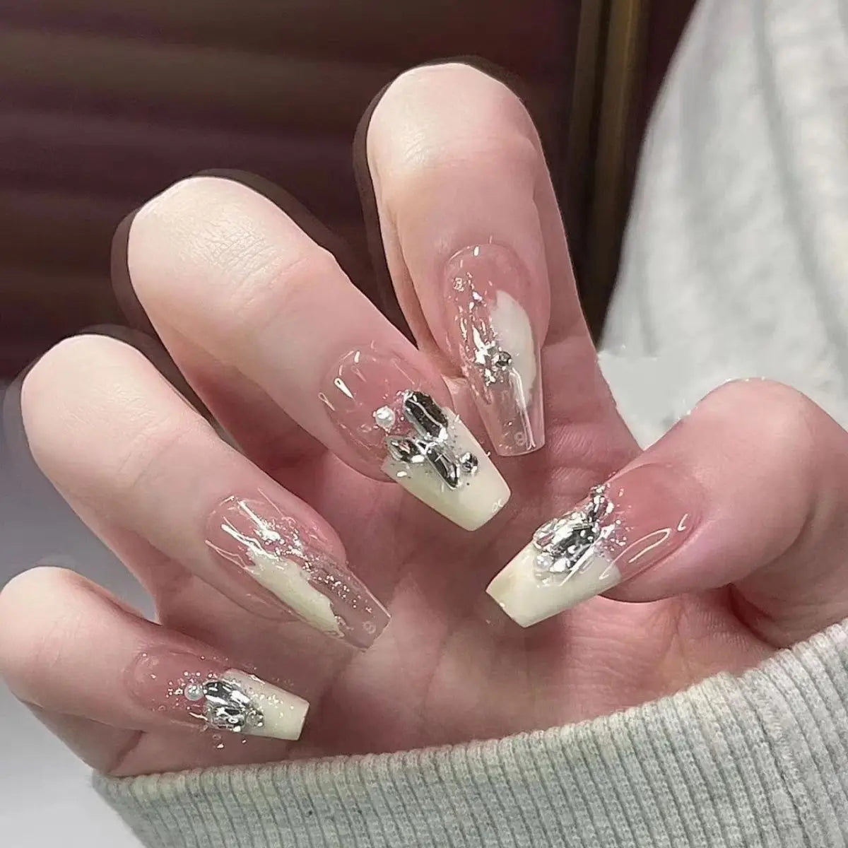 24 pièces ongles en acrylique moyens longs faux ongles amovibles français ensemble de faux ongles à porter couverture complète ballet press-on & 7Y