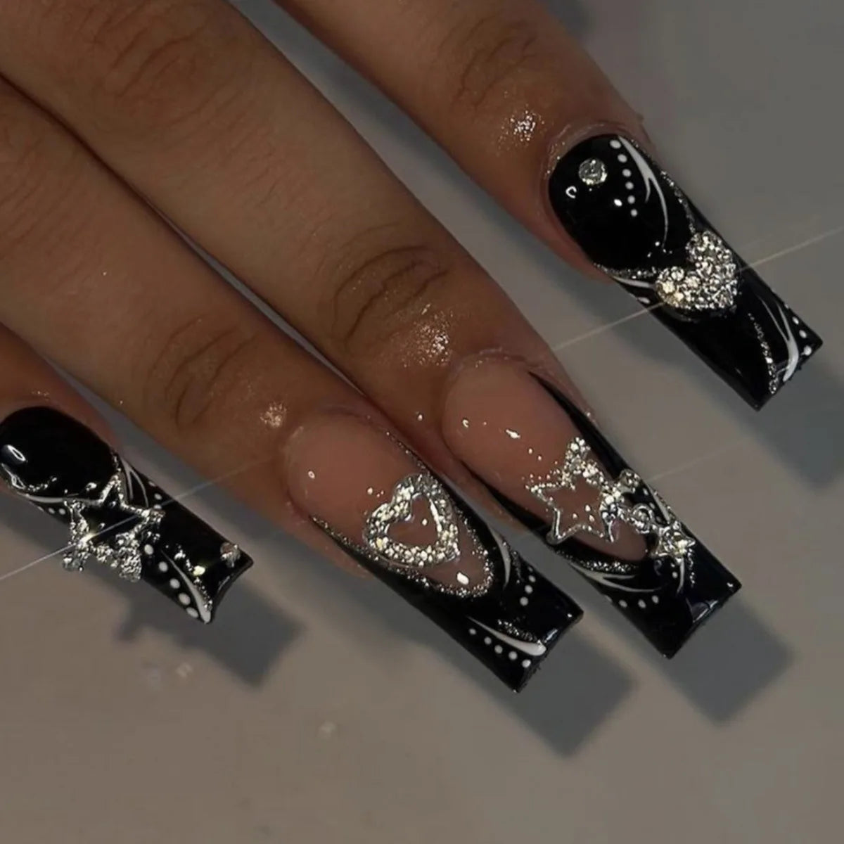 24 faux ongles carrés longs à poser avec imprimé léopard, design français 3D cerise, strass, couvrant entièrement